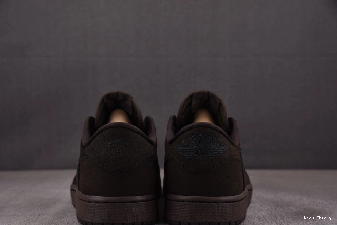 Kicked Out Shoe Store Travis OG Scott Low 1 x Brown Jordan Velvet Air DM7866-202 0819